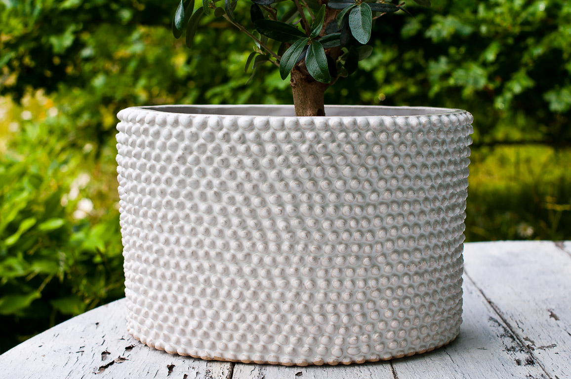 Växtkärl Prickar, keramik av Elna-Karin Helgesson